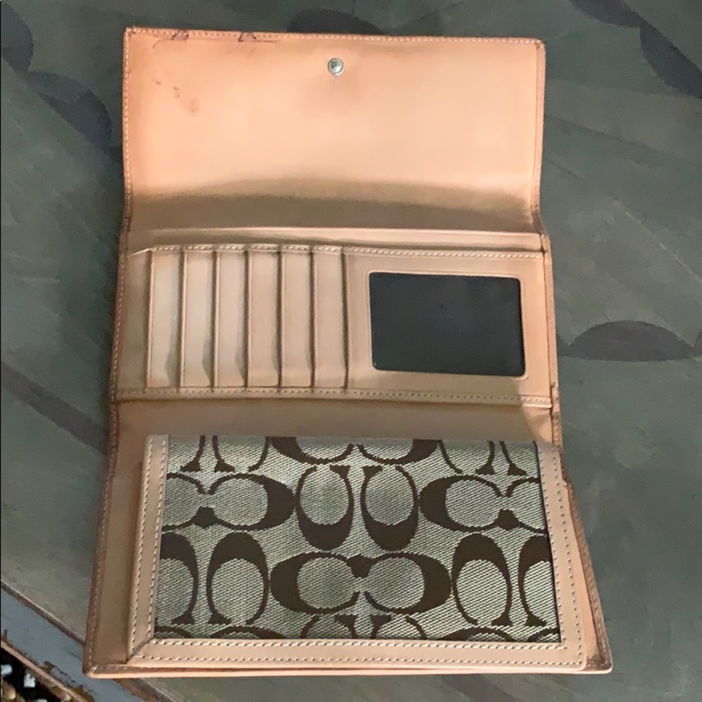 Coach wallet - Picture 2 of 8